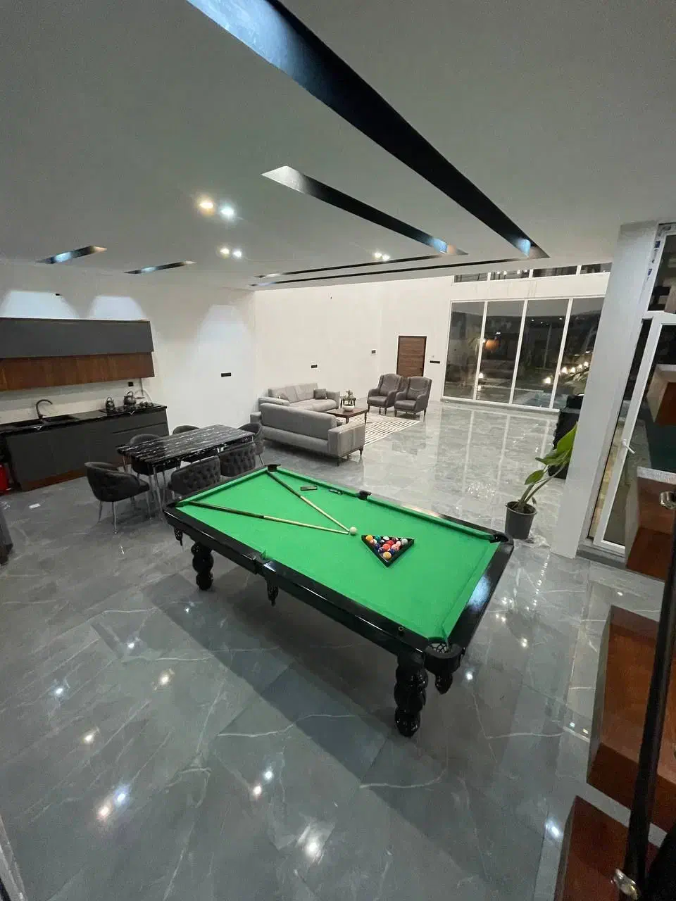 اجاره ی روزانه ی ویلای استخردار آبگرم سهیلیه|اجارهٔ کوتاه‌مدت ویلا و باغ|تهران, ولنجک|دیوار