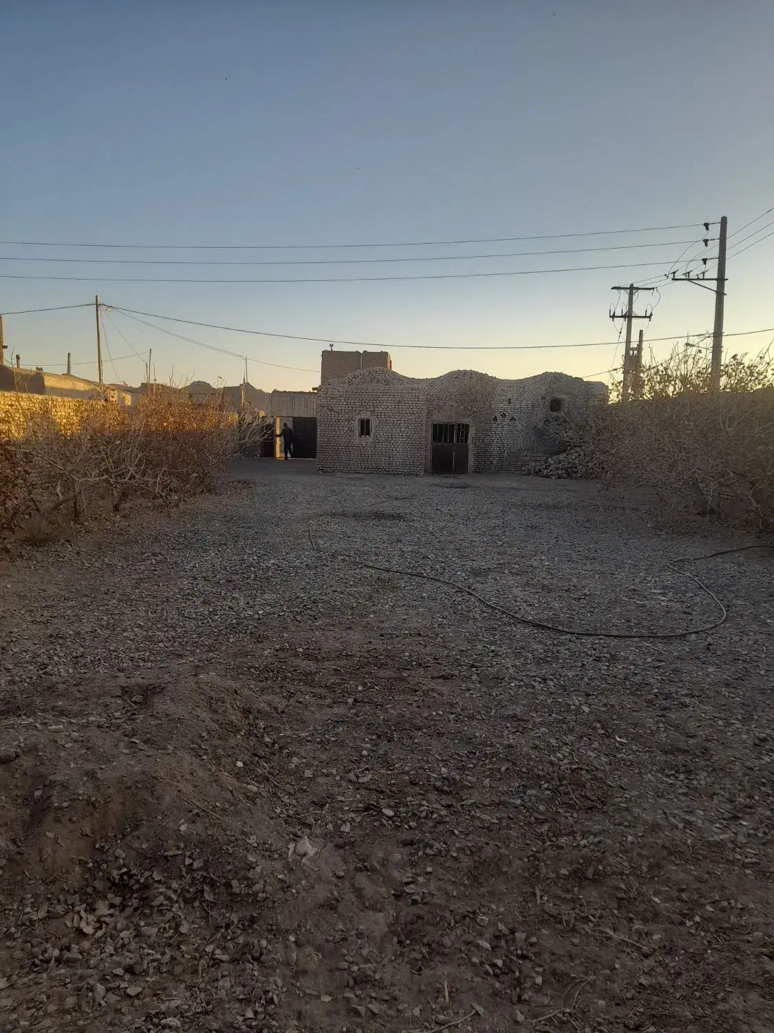 کارگاه|فروش زمین و ملک کلنگی|سبزوار, زینبیه|دیوار