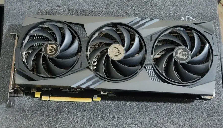 rtx 4070 با گارانتی|قطعات و لوازم جانبی رایانه|تهران, علی‌آباد|دیوار