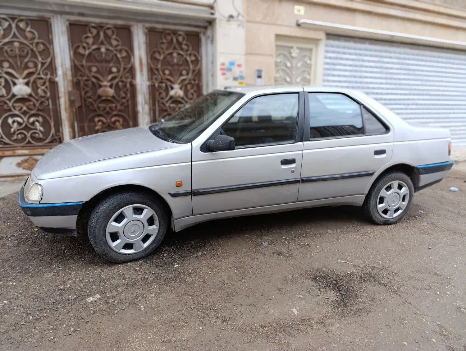 پژو 405. نقره ای|خودرو سواری و وانت|اردبیل, |دیوار