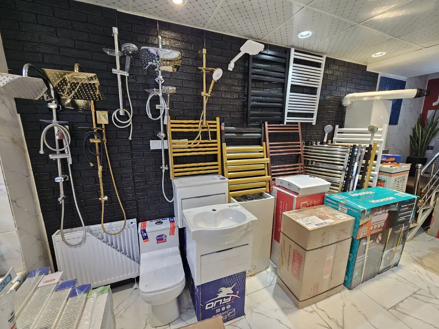 رادیاتور پنلی|آبگرمکن، پکیج، شوفاژ|کرج, کیانمهر|دیوار