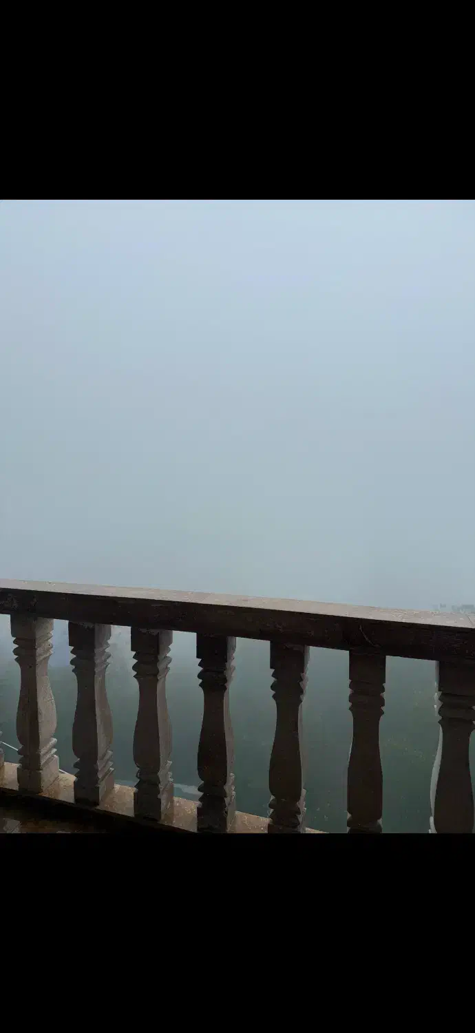 ویلا نوساز سنگچال جاده فیلبند آمل|اجارهٔ کوتاهمدت ویلا و باغ|گلوگاه بابل (گلیا), |دیوار