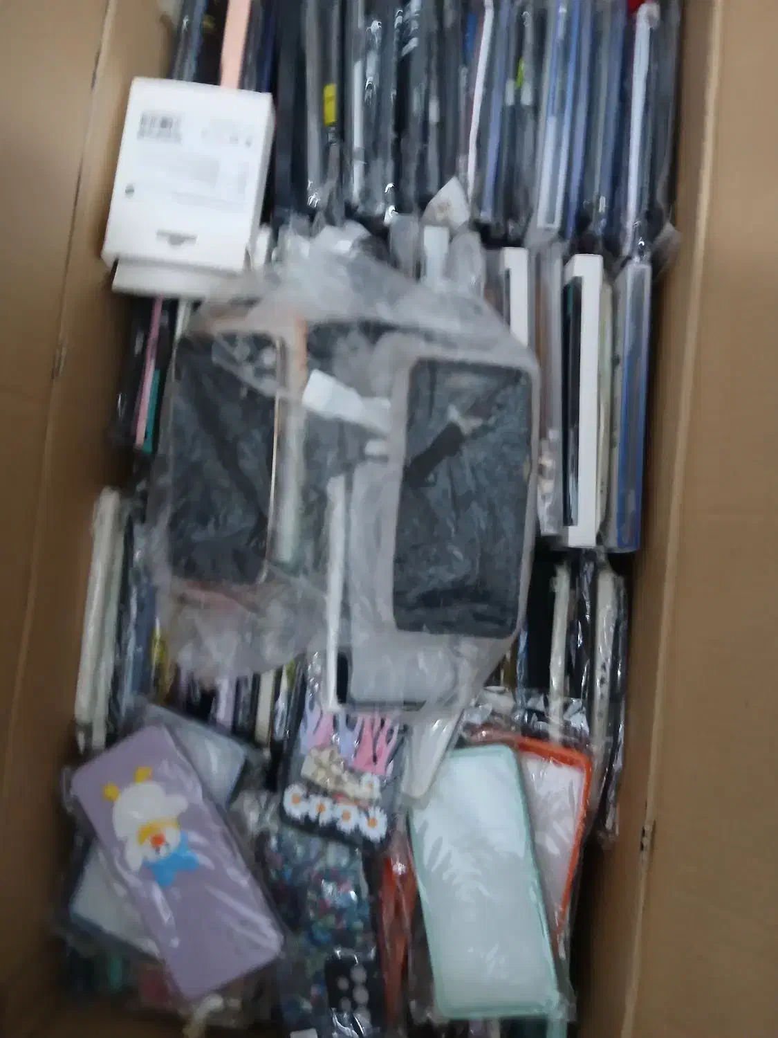 وسایل جانبی موبایل|لوازم جانبی موبایل و تبلت|شیراز, شهرک بزین|دیوار