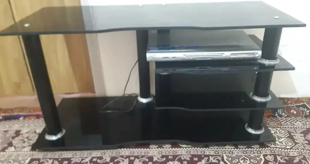 فروش میز تلویزیون کوله پشتی ، فوتبال دستی و...|میز تلویزیون|سراب, |دیوار