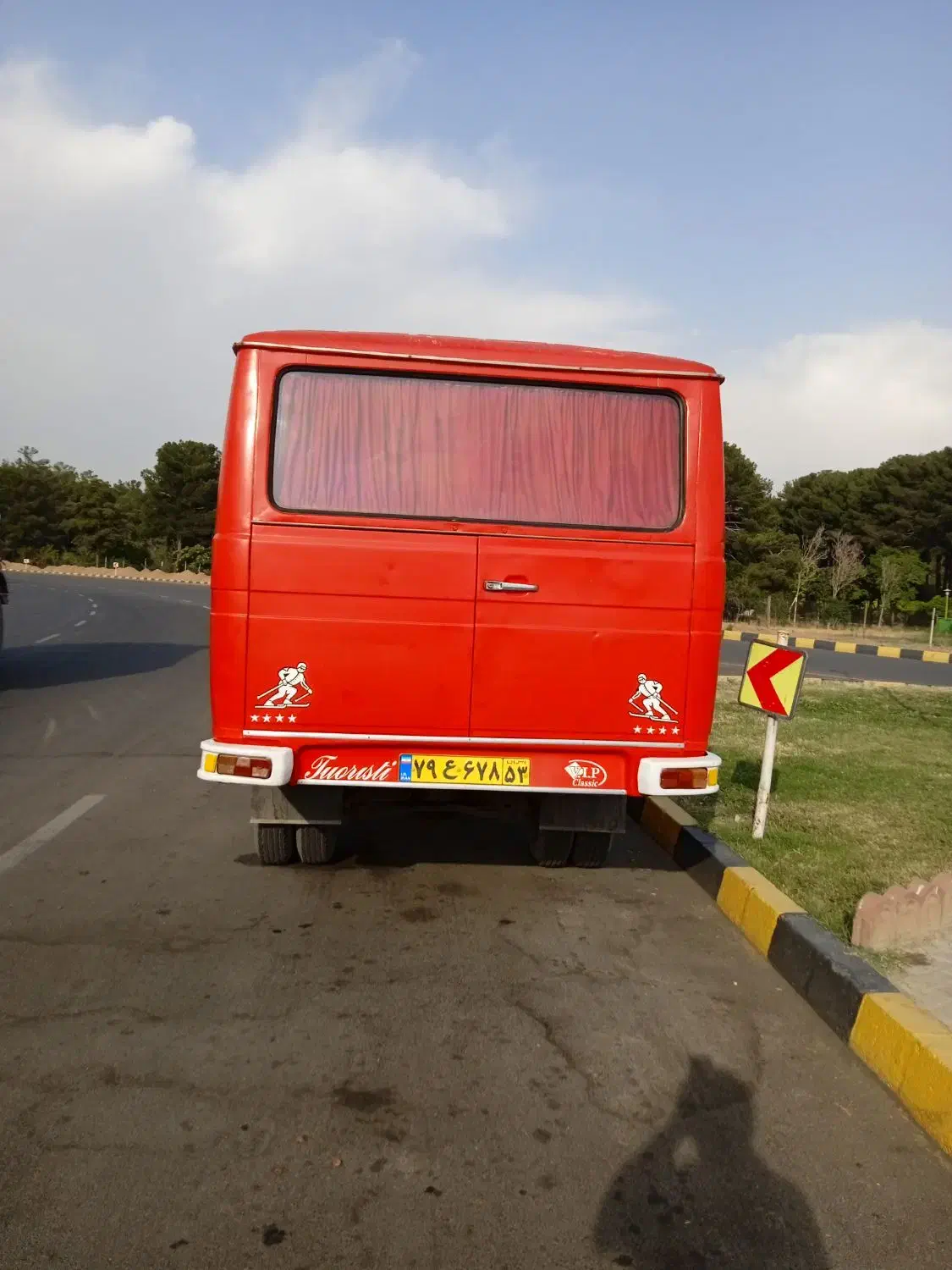 مینی‌بوس بنزمدل1360|خودرو سنگین|لنجان, |دیوار