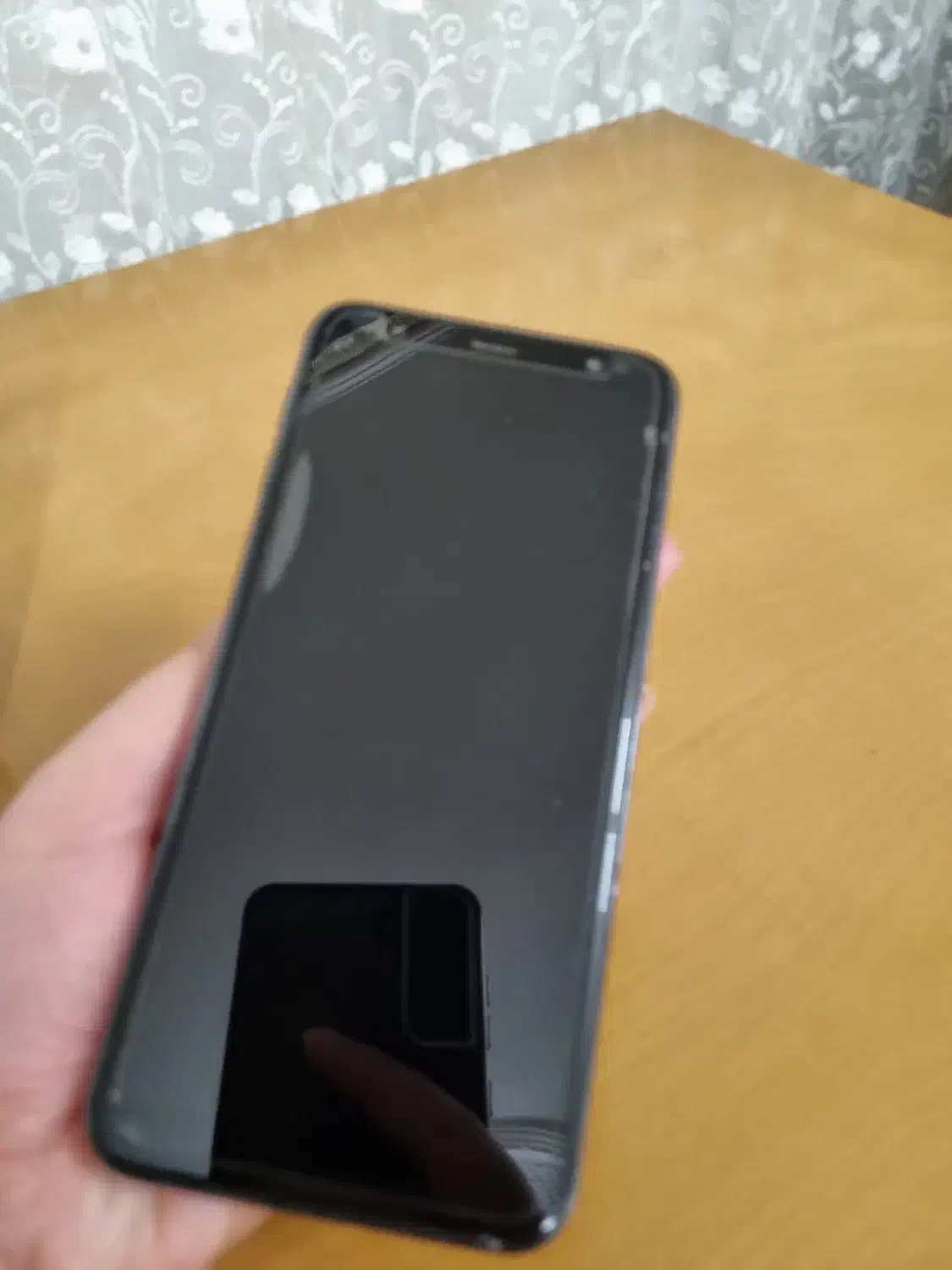 گوشی J6+|موبایل|کاشان, فاز ۲ ناجی آباد|دیوار