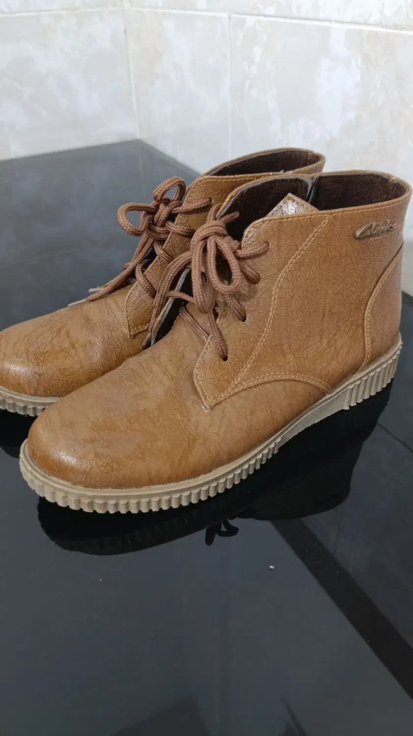 پوتین کیف صندل لباس|لباس|هشتگرد, شهرک راه آهن|دیوار