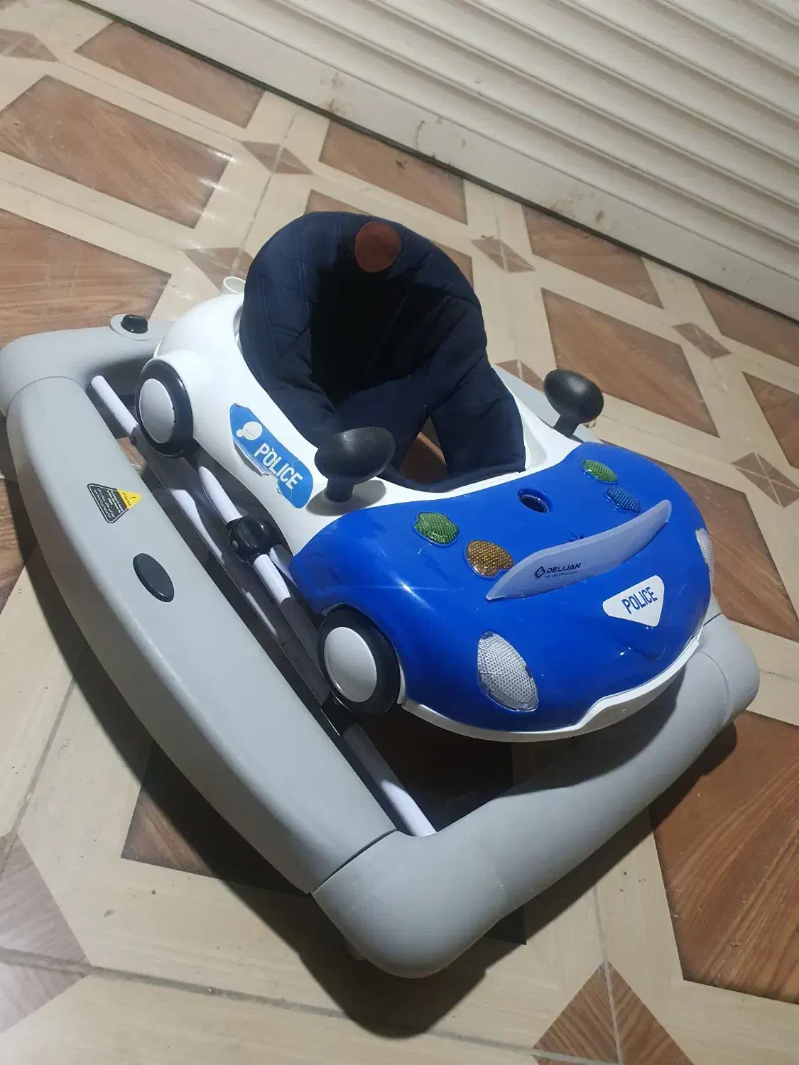 روروک بچه|کالسکه و لوازم جانبی|بندر کنگان, |دیوار