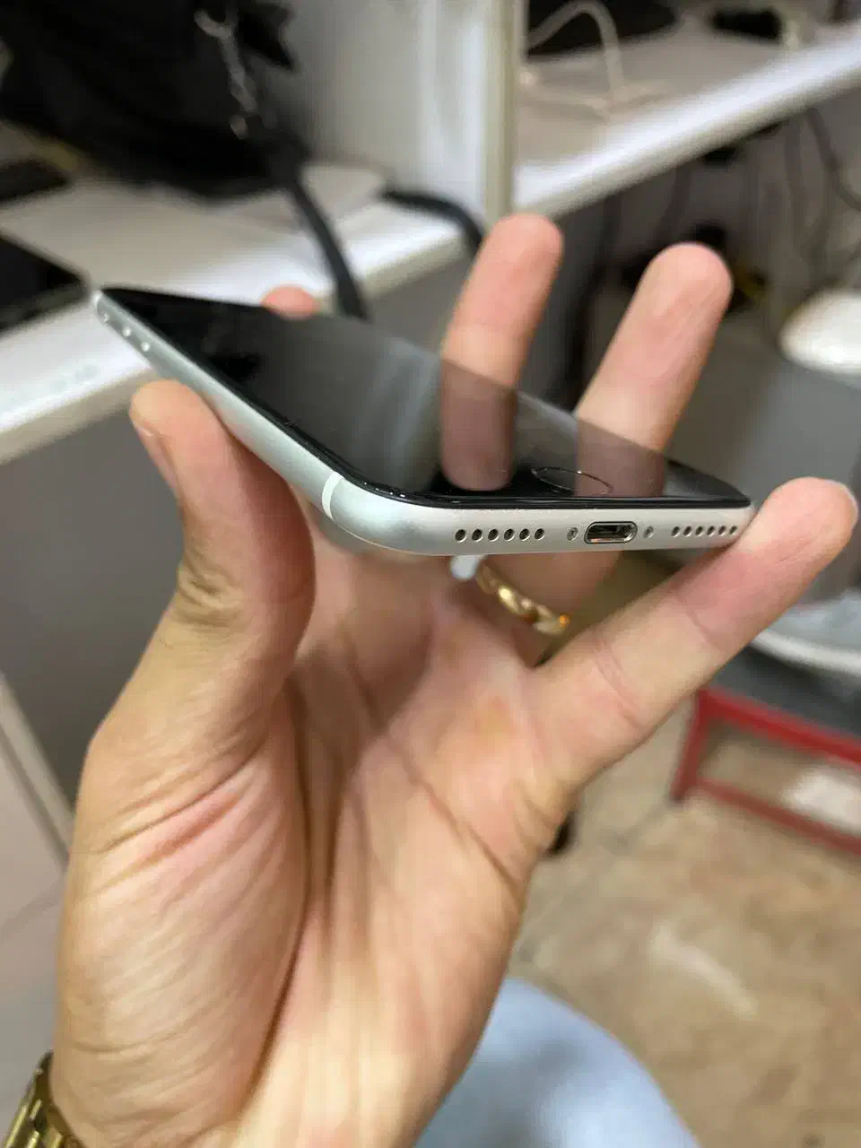 iphone se 2020|موبایل|اصفهان, شاهزید|دیوار