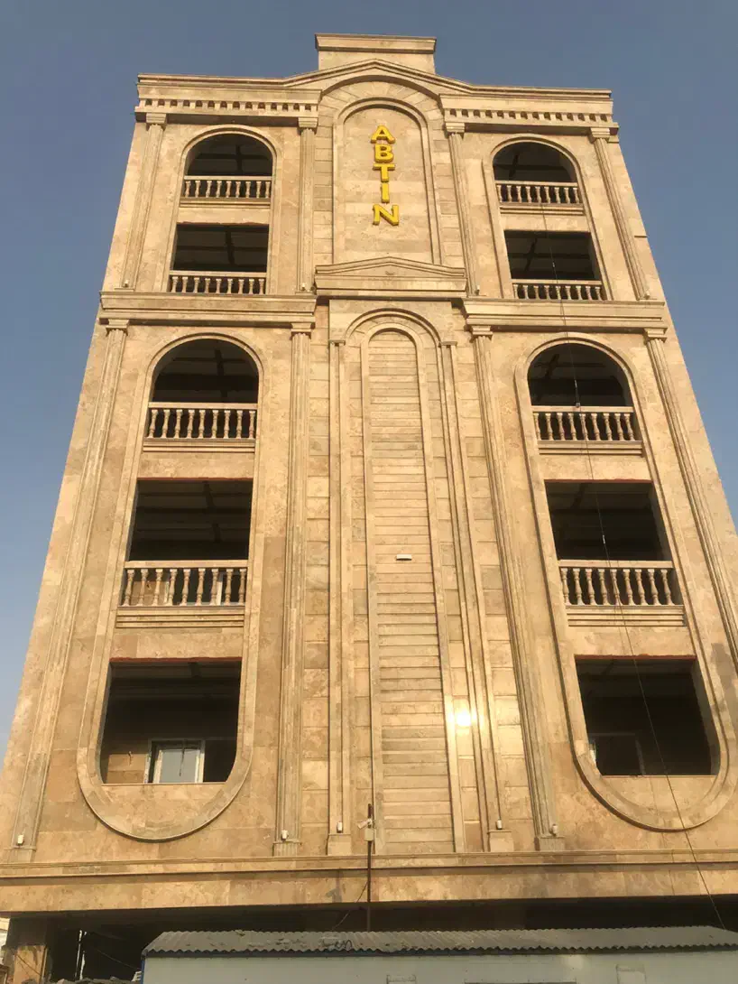 اپارتمان نوساز وام دار/سه خوابه|فروش آپارتمان|دوگنبدان, |دیوار