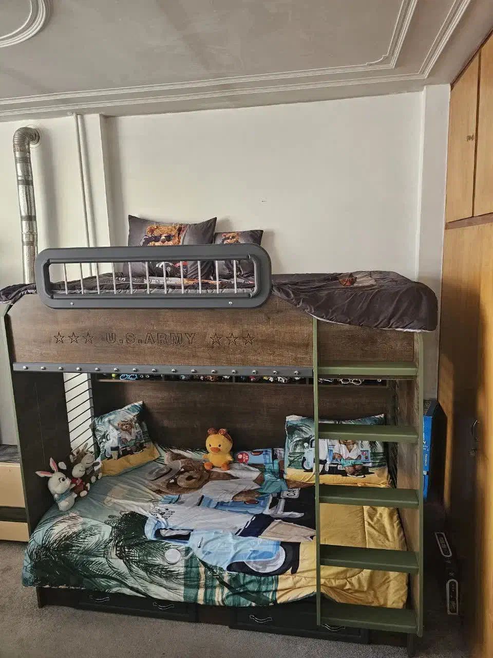 تخت خواب دو طبقه با کیفیت و مقاومت بالا بدون|تخت و سرویس خواب|اصفهان, دشتستان|دیوار