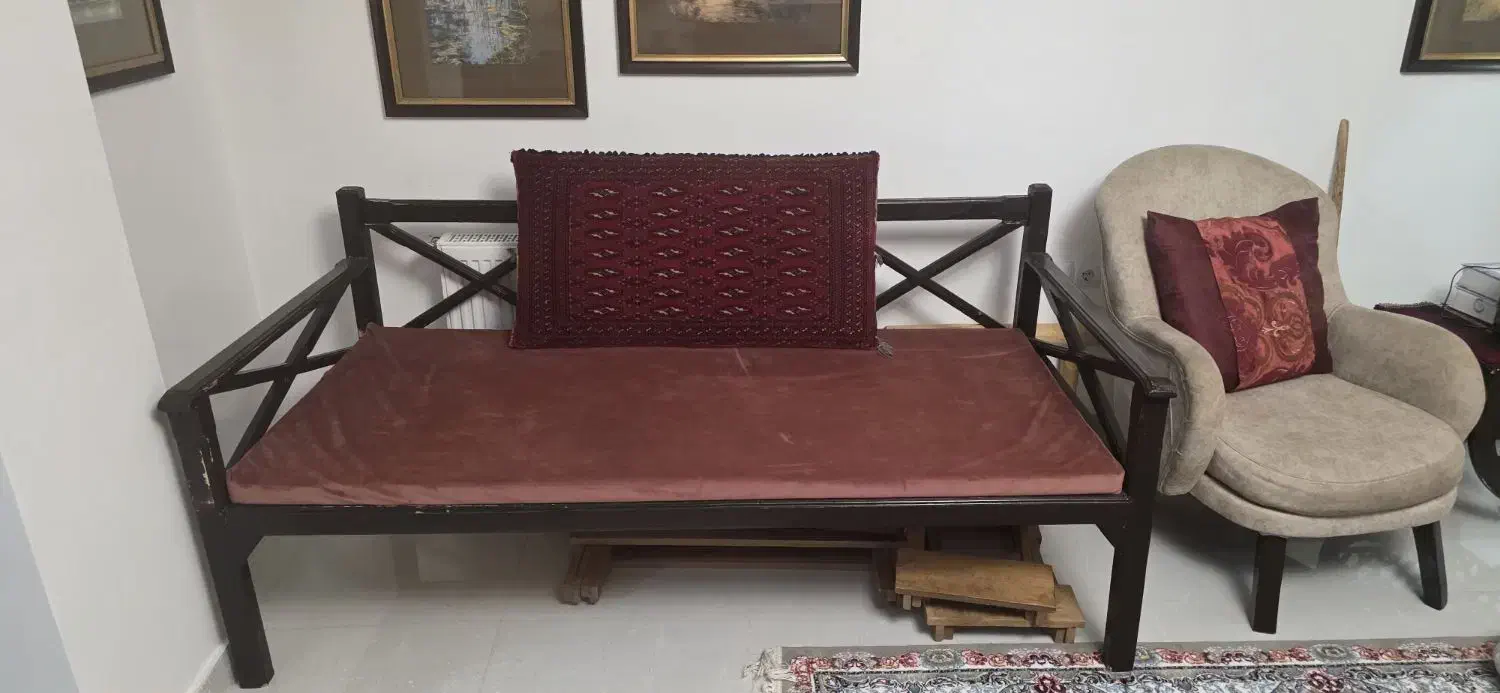 تخت سنتی همراه تشک فوم (آسترمخمل)|مبلمان خانگی و میز عسلی|آستارا, |دیوار