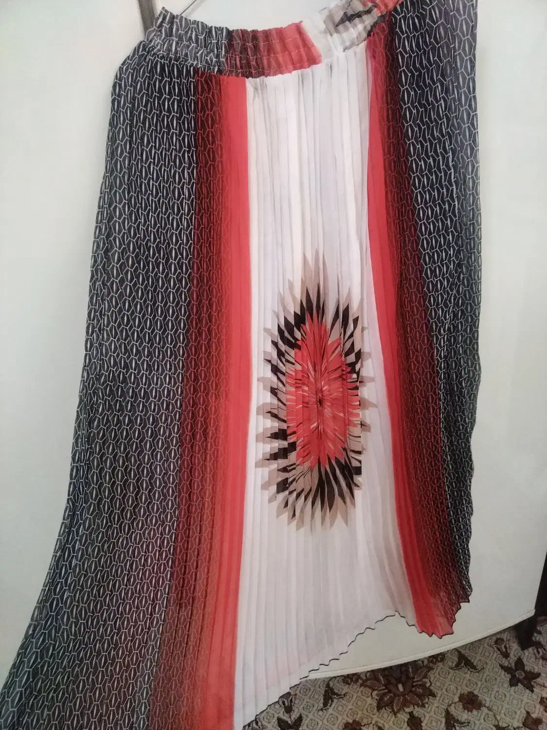 پالتو مانتو عبا و کلی لباس دیگه|لباس|تربت‌حیدریه, حسنی بالا|دیوار