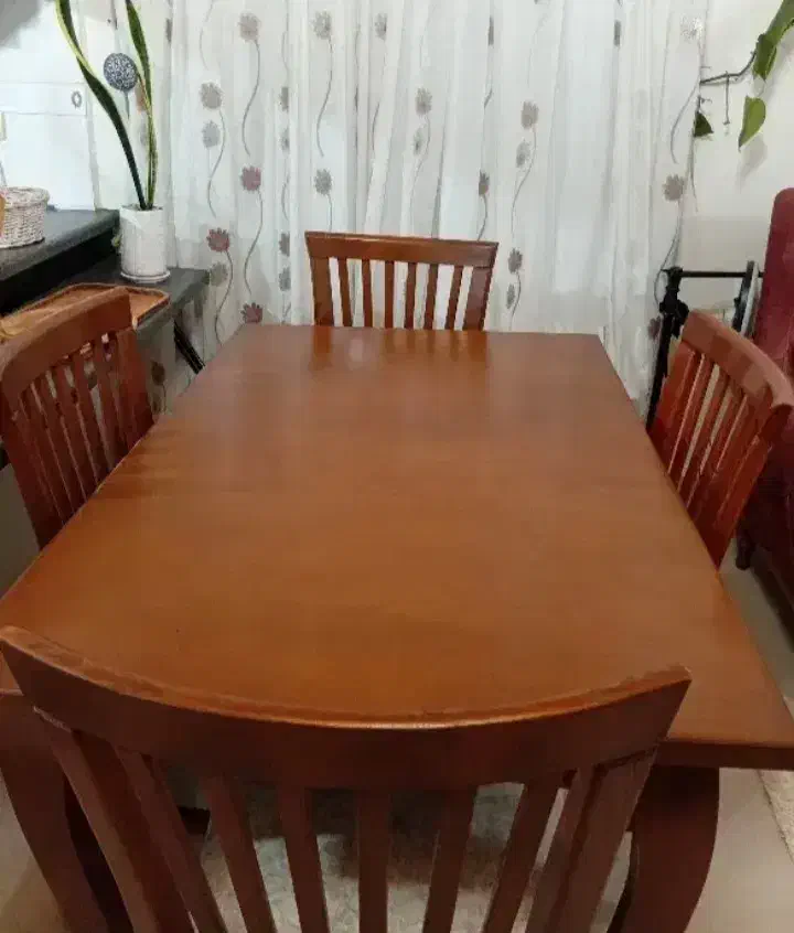 میز ناهارخوری ۴ نفره|میز و صندلی غذاخوری|آستارا, |دیوار