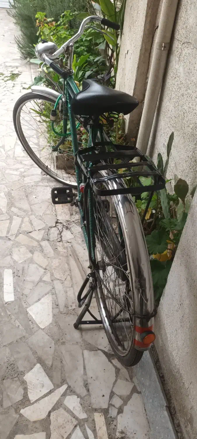 دوچرخه یا ما ها|دوچرخه، اسکیت، اسکوتر|رشت, رشتیان|دیوار