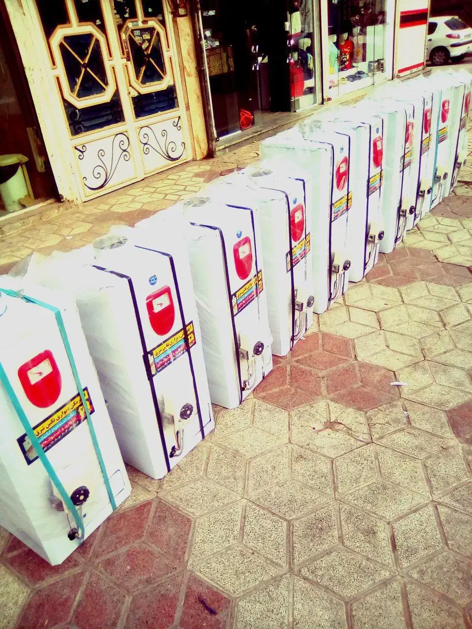 آبگرمکن دیواری|آبگرمکن، پکیج، شوفاژ|قوچان, |دیوار