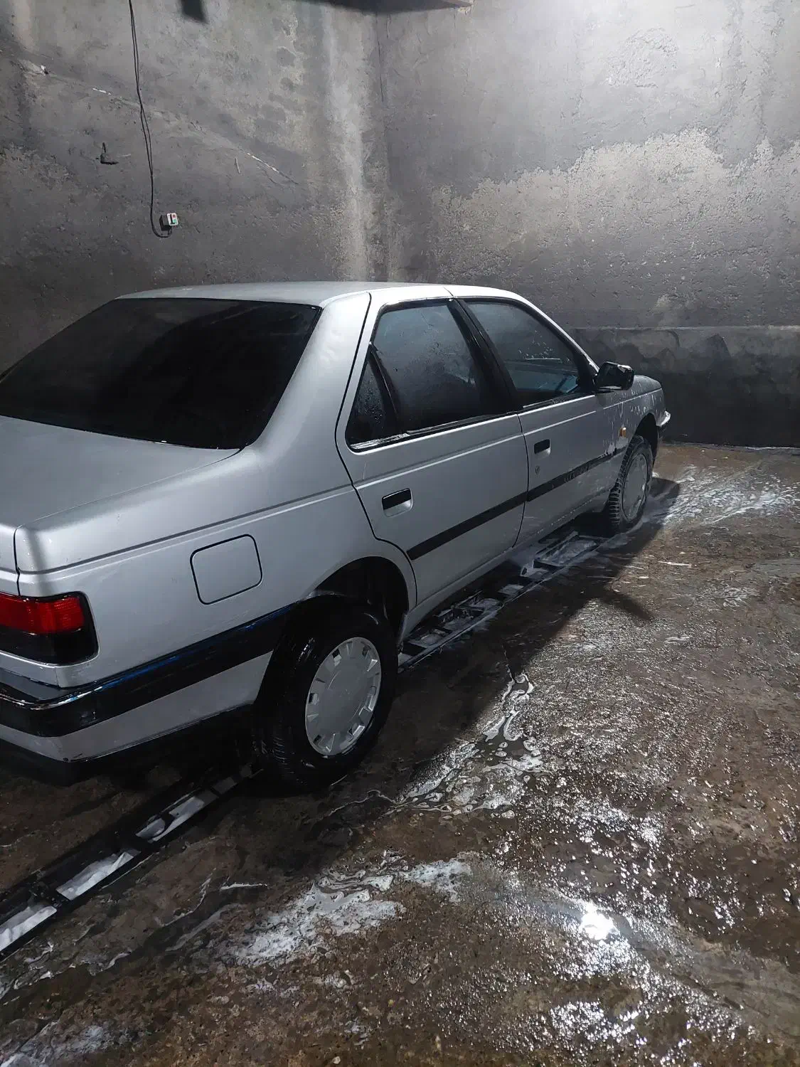 پژو ۸۸ بی رنگ پلمپ|خودرو سواری و وانت|مشهد, رده|دیوار