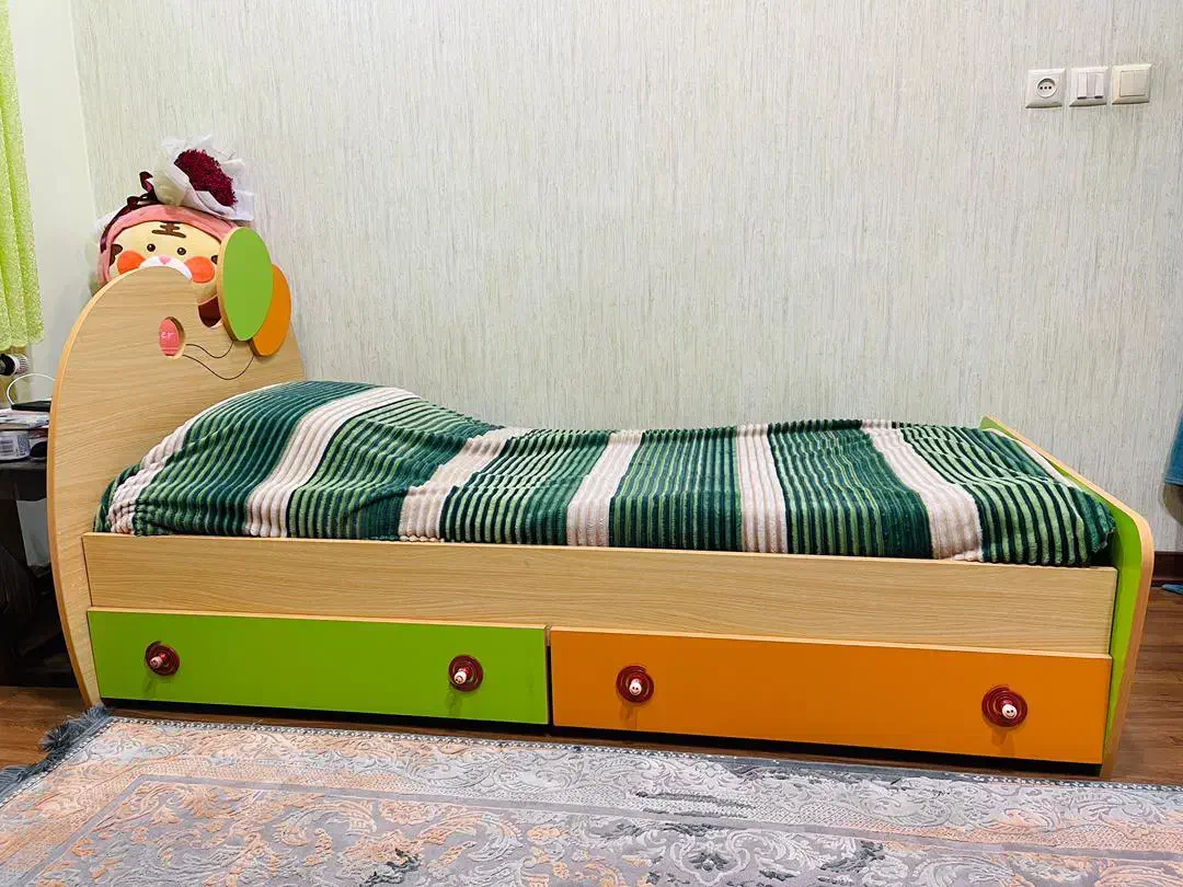 سرویس خواب نوجوان|تخت و سرویس خواب|لاهیجان, کوی خزر|دیوار