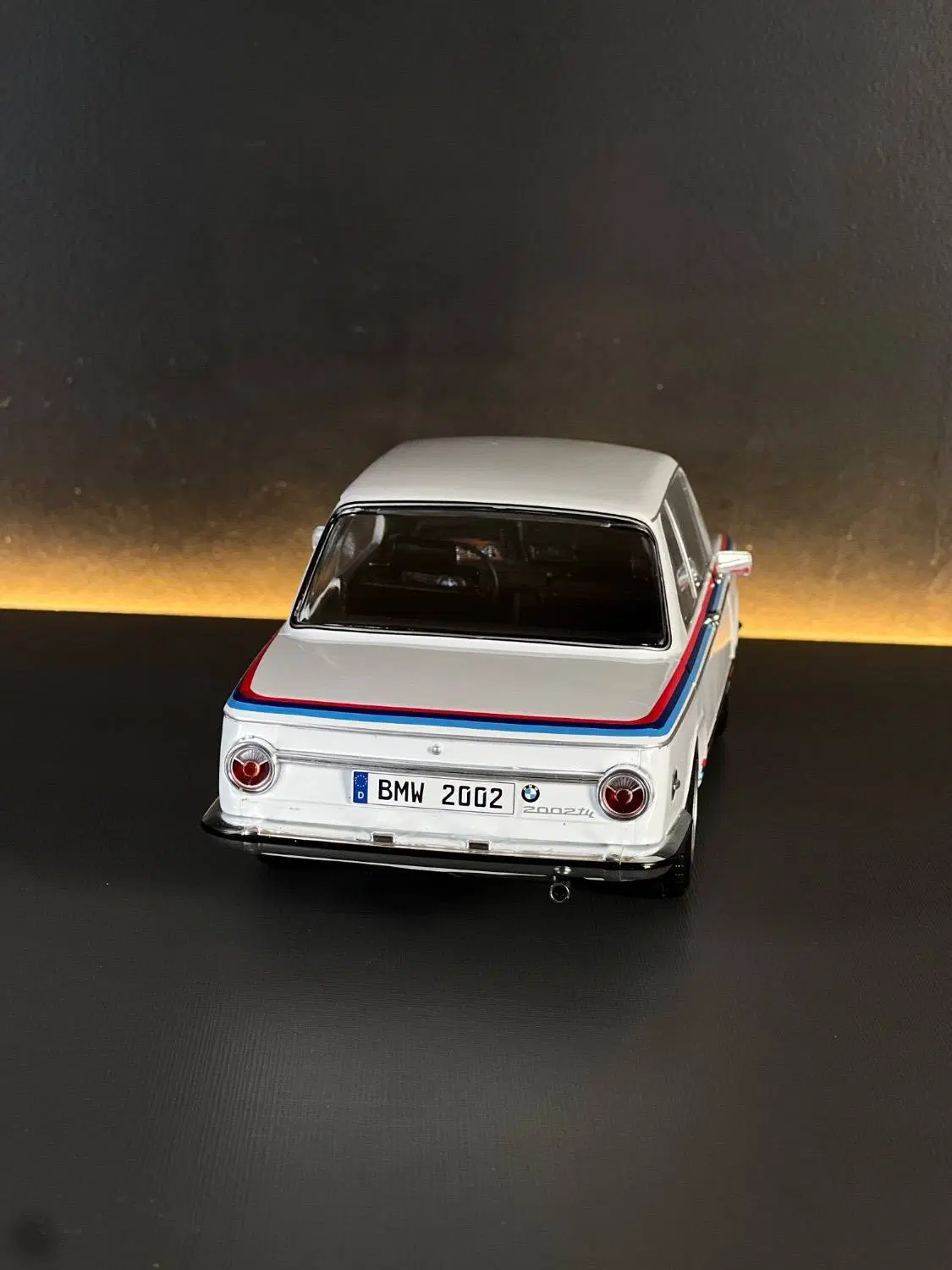 ماکت فلزی BMW 2002|کلکسیون و سرگرمی|تهران, شهرک غرب|دیوار