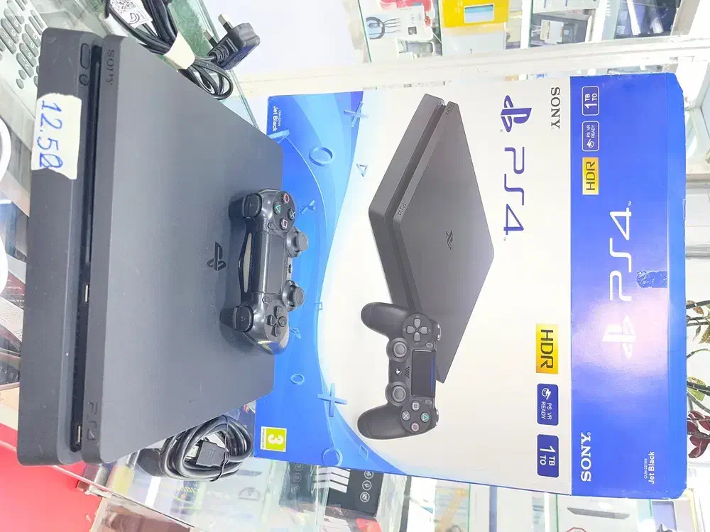 ps4 slim|کنسول، بازی ویدئویی و آنلاین|بانه, |دیوار