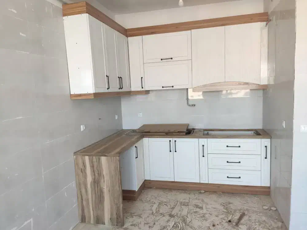 کابینت های نئوکلاسیک سفید مات|مصالح و تجهیزات ساختمان|بابل, |دیوار