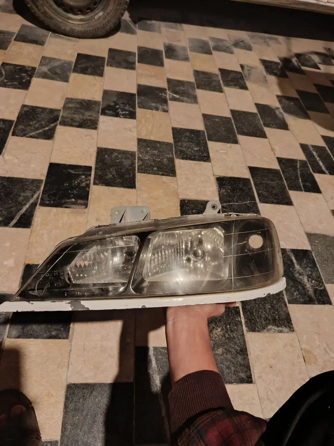 چراغ جلو پارس و مقداری وسایل دیگه|قطعات یدکی و لوازم جانبی|زابل, |دیوار