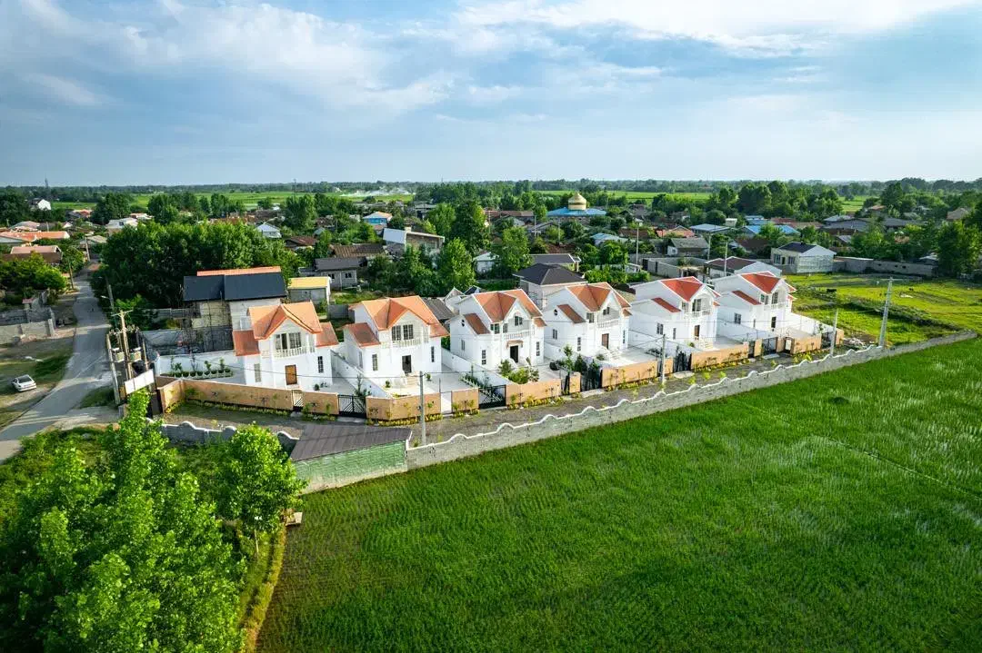 340متر/۶واحدی درجه یک/۳خوابه/تاپ لوکیشن خشکبیجار|فروش خانه و ویلا|رشت, نظری|دیوار