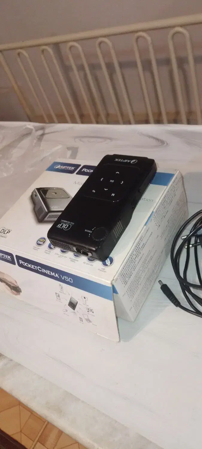 پروژکتور جیبی آیپتک|تلویزیون و پروژکتور|شیروان (خراسان), |دیوار