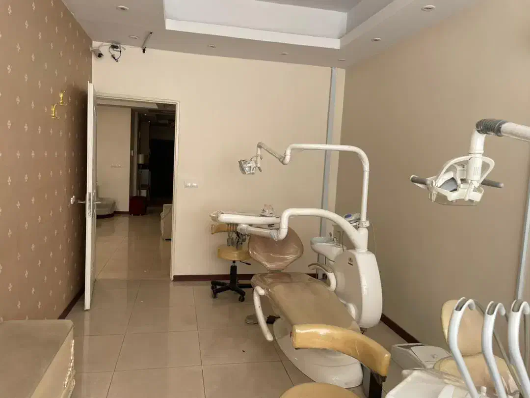 ۸۰متر موقعیت‌اداری ساختمان پزشکان تابلوخور|فروش دفتر کار، اتاق اداری، مطب|تهران, گاندی|دیوار