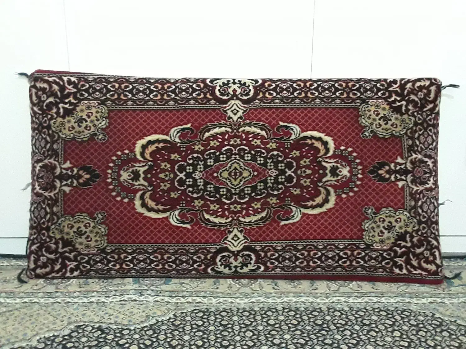 پشتی|پشتی|ارومیه, |دیوار