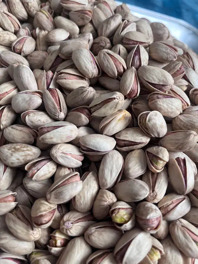 پسته لوکس و درشت دست چین|خوردنی و آشامیدنی|ری, هاشم‌آباد|دیوار