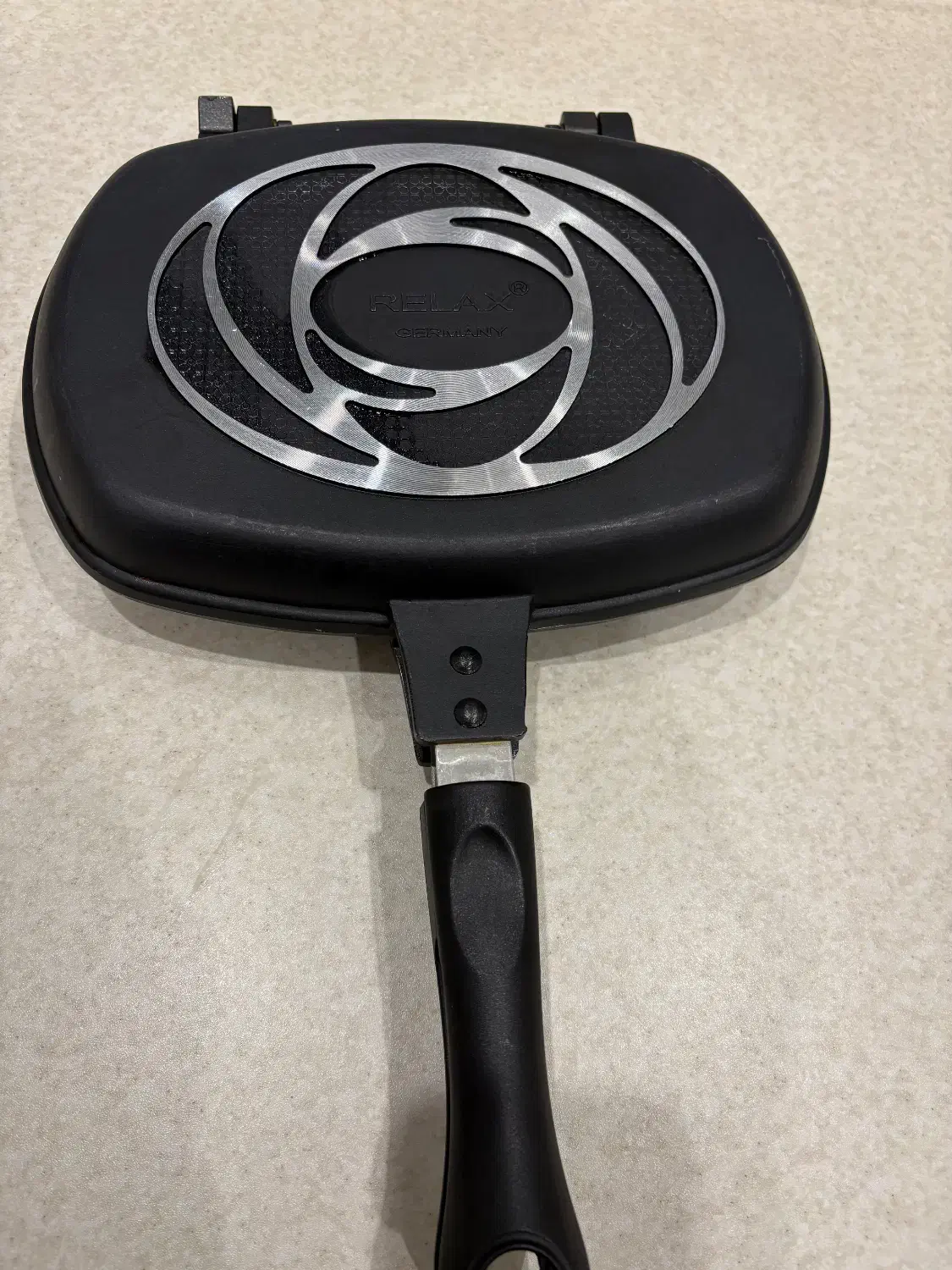 تابه رژیمی المانی|ظروف پخت‌وپز|قم, انسجام|دیوار