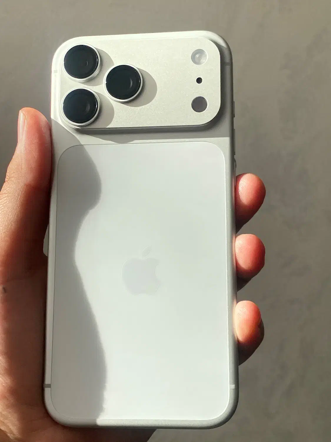 17pro max|موبایل|نیشابور, محله میدان باغات|دیوار