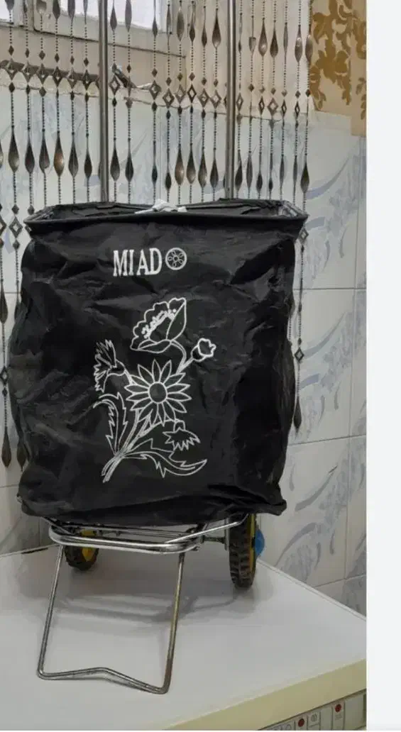 آبمیوه گیری و چرخ خرید|آبمیوه‌گیر و آب‌مرکبات‌گیر|کرمان, |دیوار