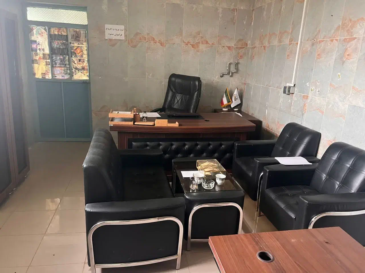 ست مدیریت. همراه. مبل|دفتر کار|کرمانشاه, |دیوار