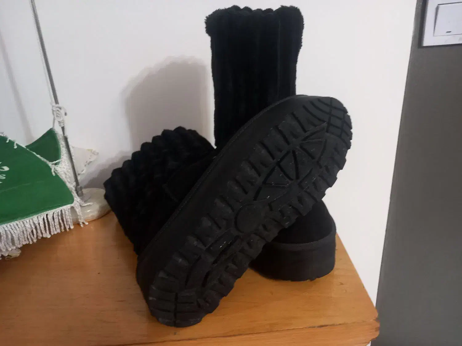 پوتین زنانه ا|کیف، کفش، کمربند|باغستان, |دیوار