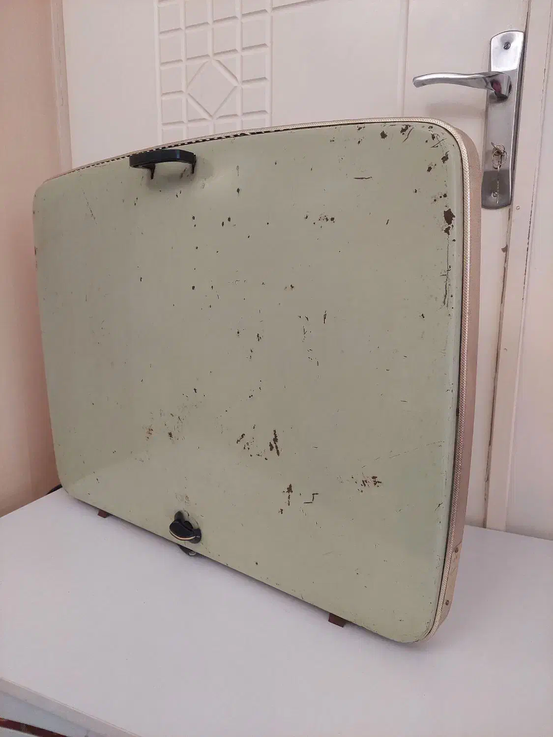 بخاری برقی عتیقه قدیمی|کلکسیون اشیاء عتیقه|زنجان, |دیوار