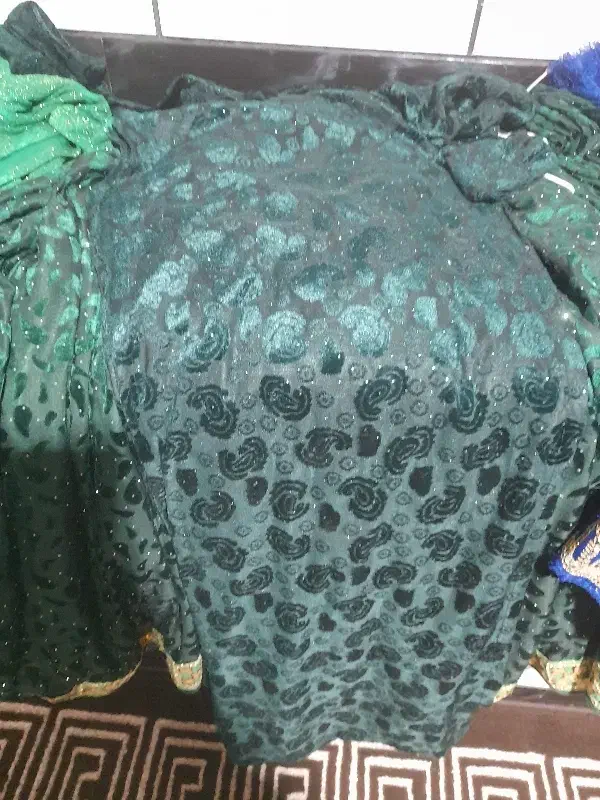 پنج تا دس لباس محلی هر دسی ۳ملیون|لباس|نورآباد ممسنی, |دیوار