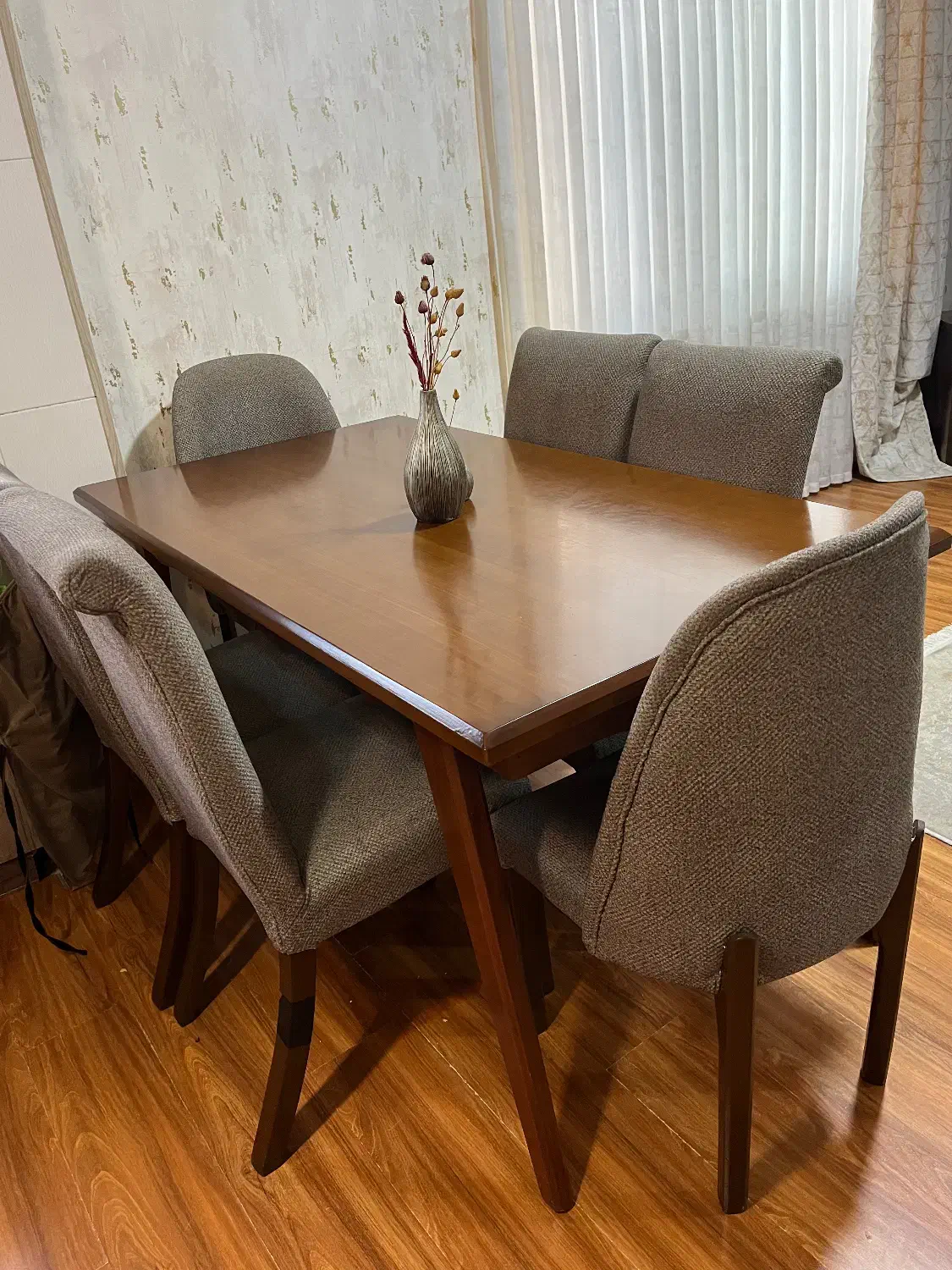 مبلمان|میز و صندلی غذاخوری|بندر گز, |دیوار