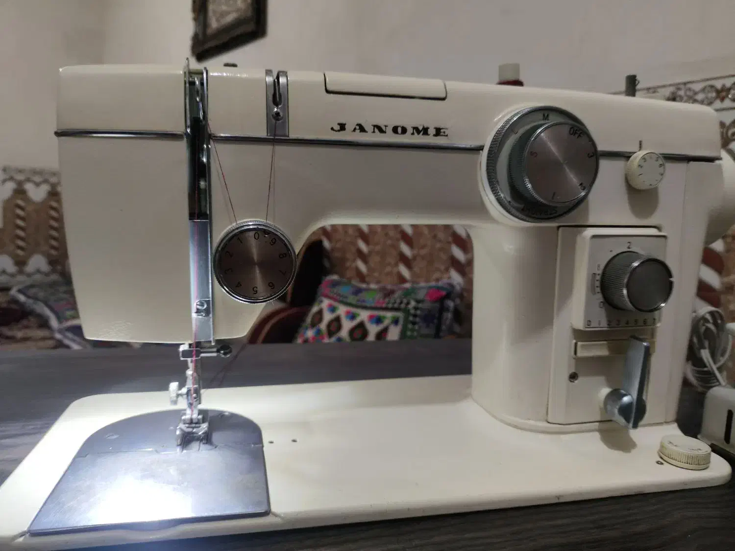 چرخ خیاطی|چرخ خیاطی و ریسندگی|زابل, |دیوار