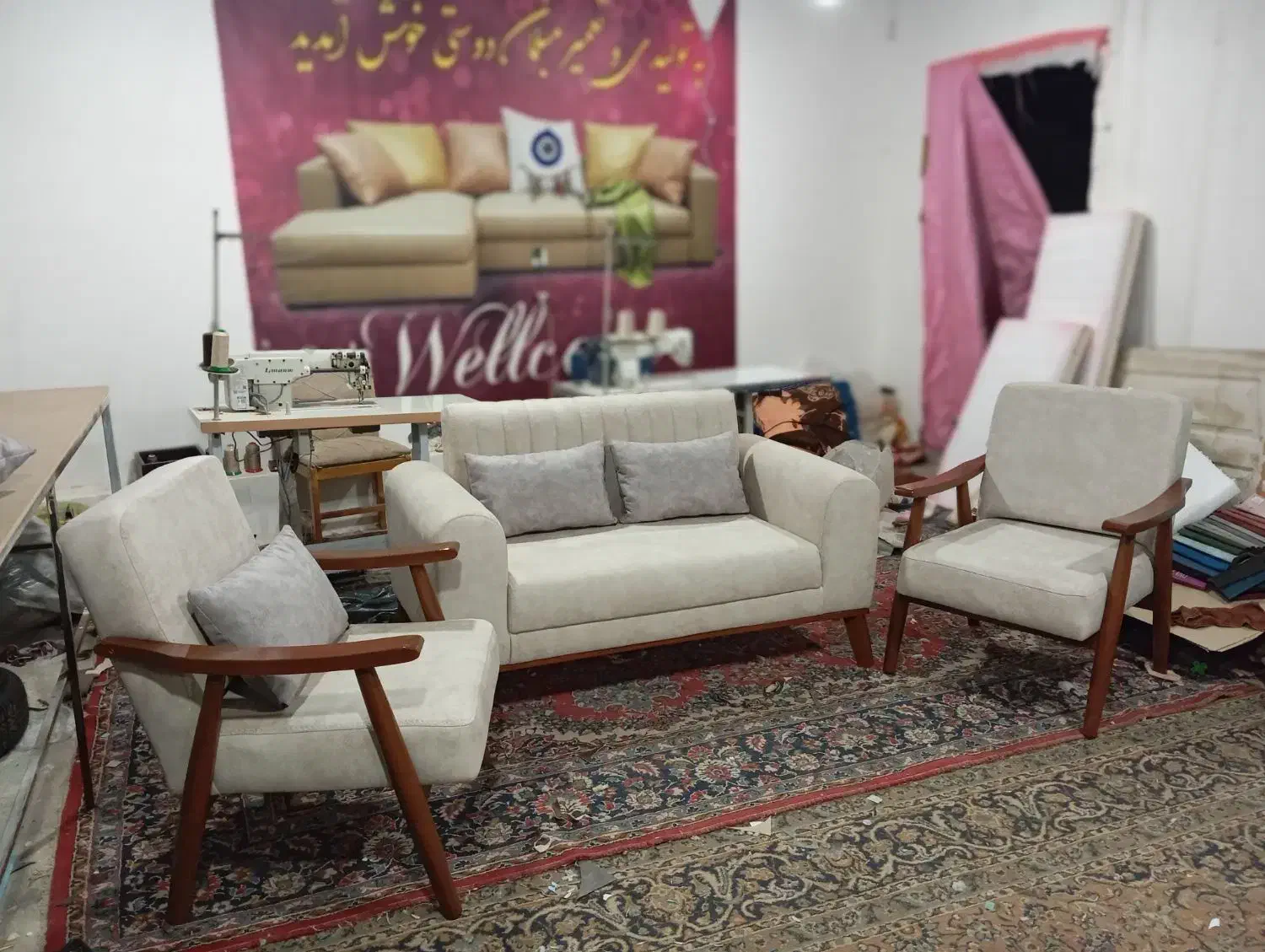 مدل منیمال|مبلمان خانگی و میز عسلی|سنگدوین, |دیوار
