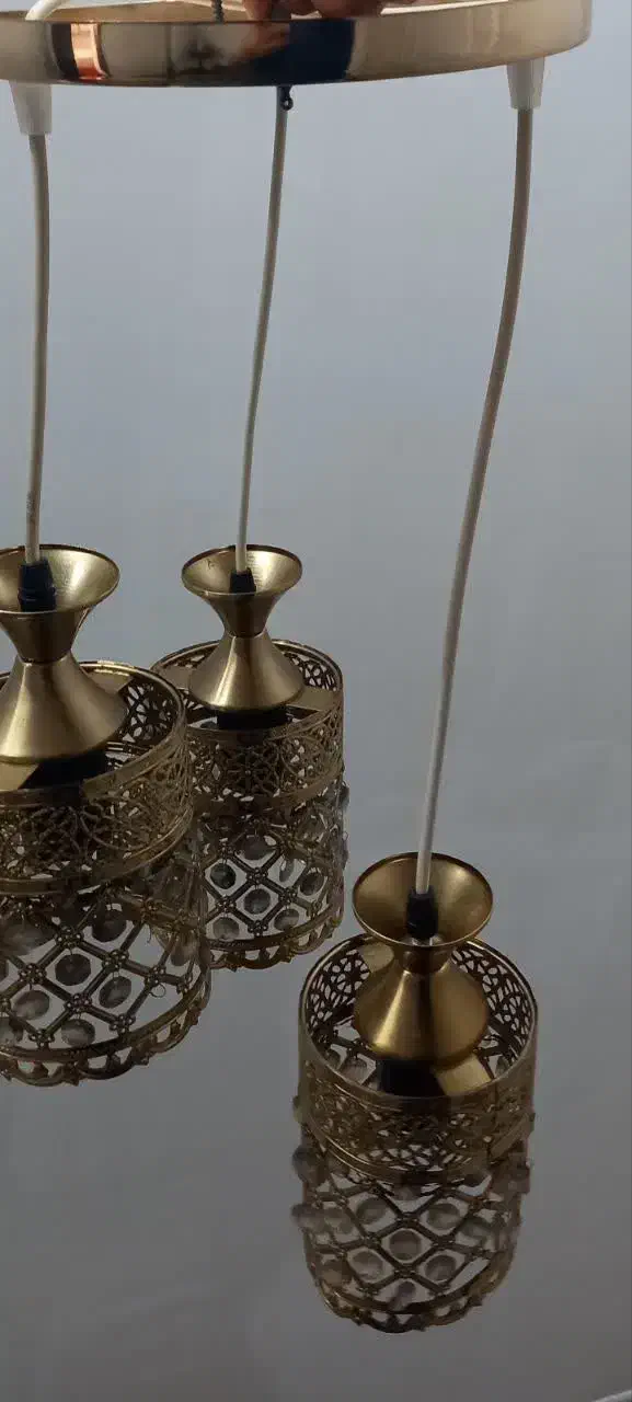 لوستر|لوستر و چراغ آویز|اسلام‌شهر, مطهری|دیوار