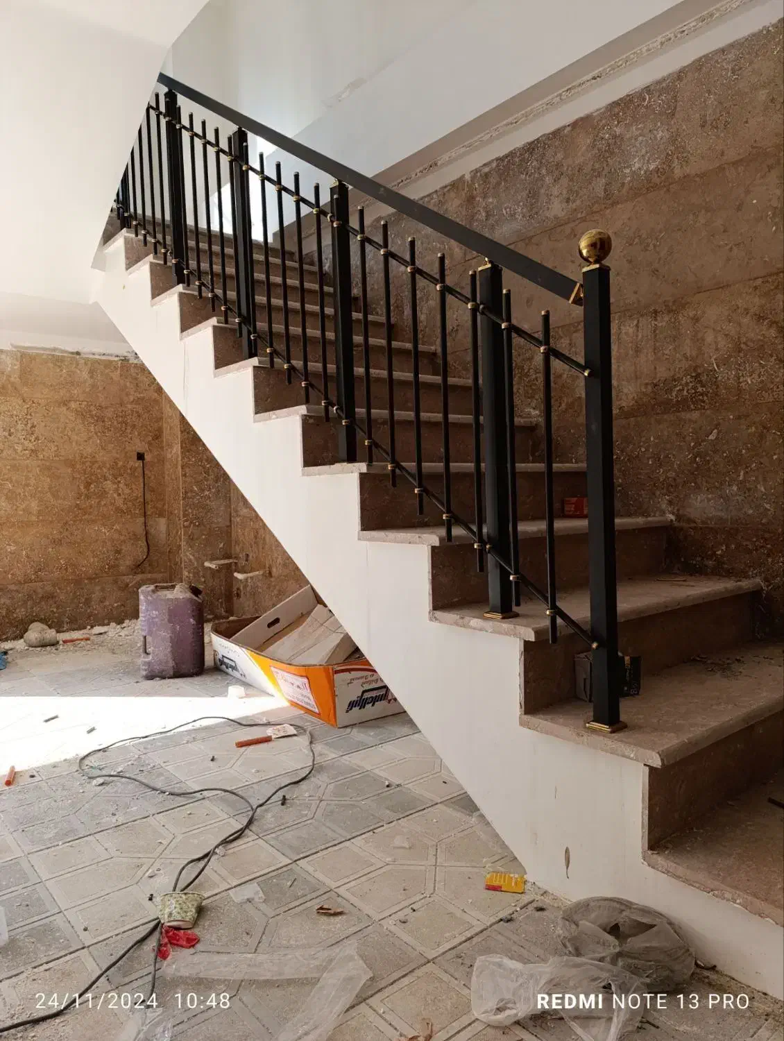 طراحیساخت واجرای نرده استیل چوبی فلزی و...|خدمات پیشه و مهارت|پیشوا, |دیوار