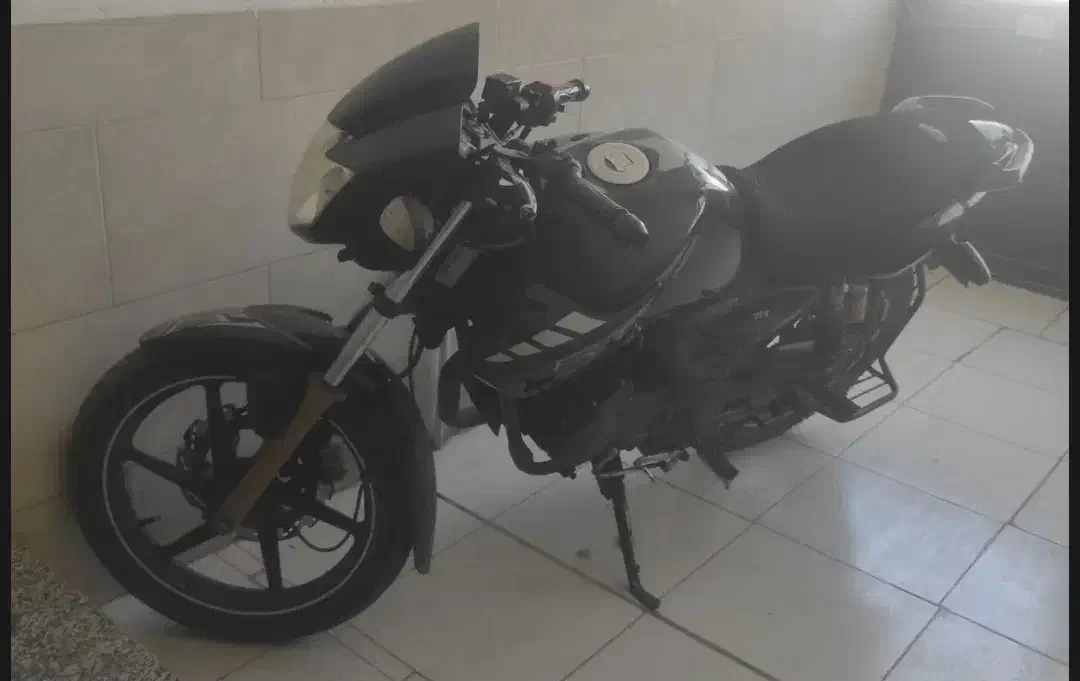 آپاچی 180مدل 90|موتورسیکلت|بیرجند, |دیوار