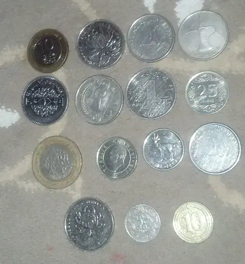 فروش ۱۶ عدد سکه خارجی|کلکسیون سکه، تمبر، اسکناس|کاشمر, |دیوار