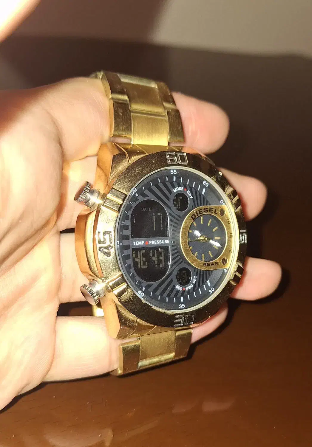 ساعت مچی دیزل DIESEL|ساعت|اصفهان, محله اسلامی|دیوار