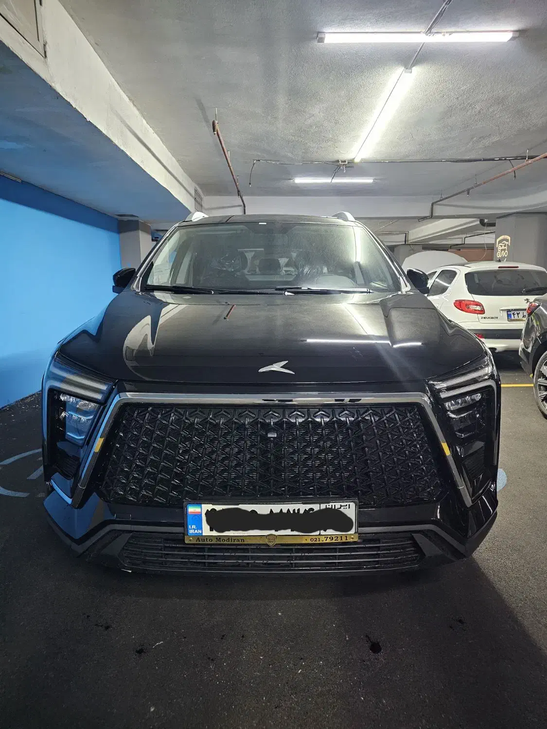 kmc x5 کی ام سی/سفید مشکی/نقد.اقساط/تحویل فوری|خودرو سواری و وانت|تهران, میرداماد|دیوار