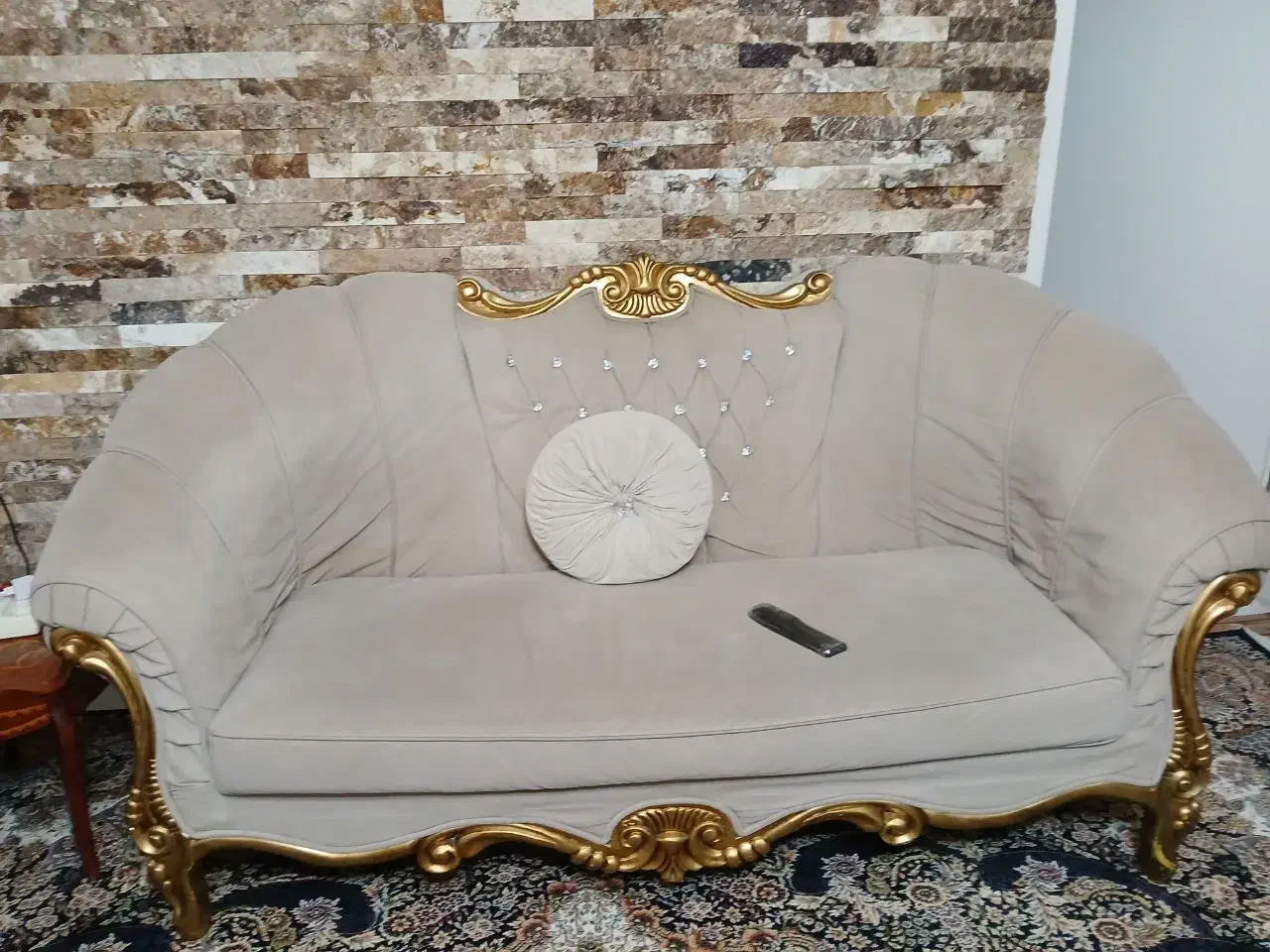 مبل ۸نفر راحتی درحدنو بدون هیچ ایرادی فروشی|مبلمان خانگی و میز عسلی|کرج, حسن آباد|دیوار