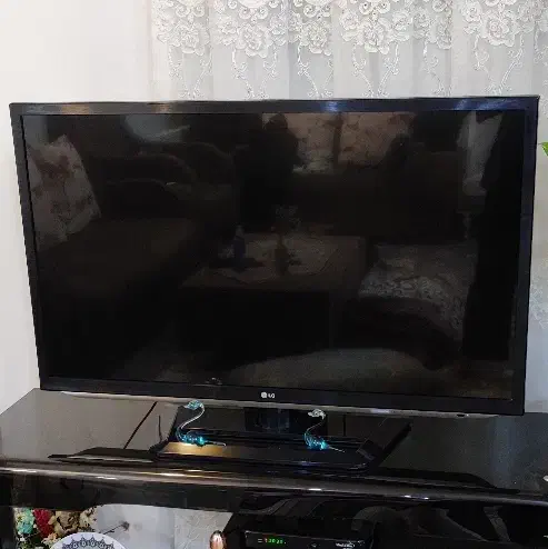 تلویزیون ال جی اصل 42 اینچ|تلویزیون و پروژکتور|مبارکه, |دیوار