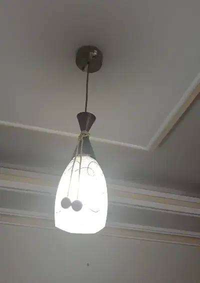 لوستر تک|لوستر و چراغ آویز|قدس, شهرقدس|دیوار